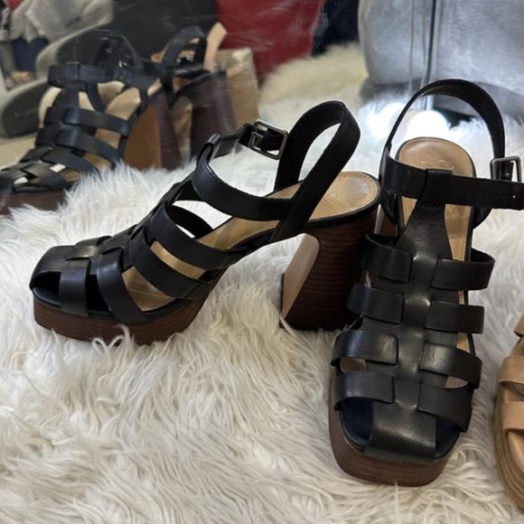 Crown Vintage Platform ‘Farlie’ Sandal - Picture 5 of 12